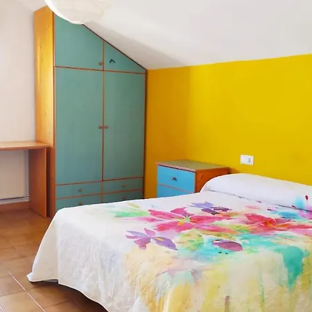 Arosa Island Vacacional 艾利亚德亚罗萨